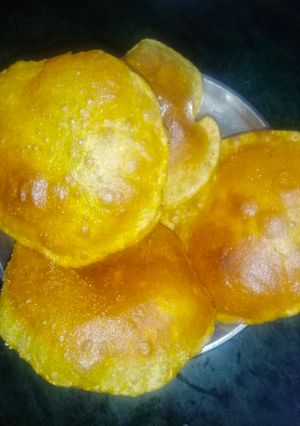 अजवाइन की पूरी(Ajwain ki puri recipe in hindi) रेसिपी मुख्य फोटो
