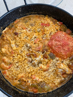 Una foto de Arroz de centolla y langostinos