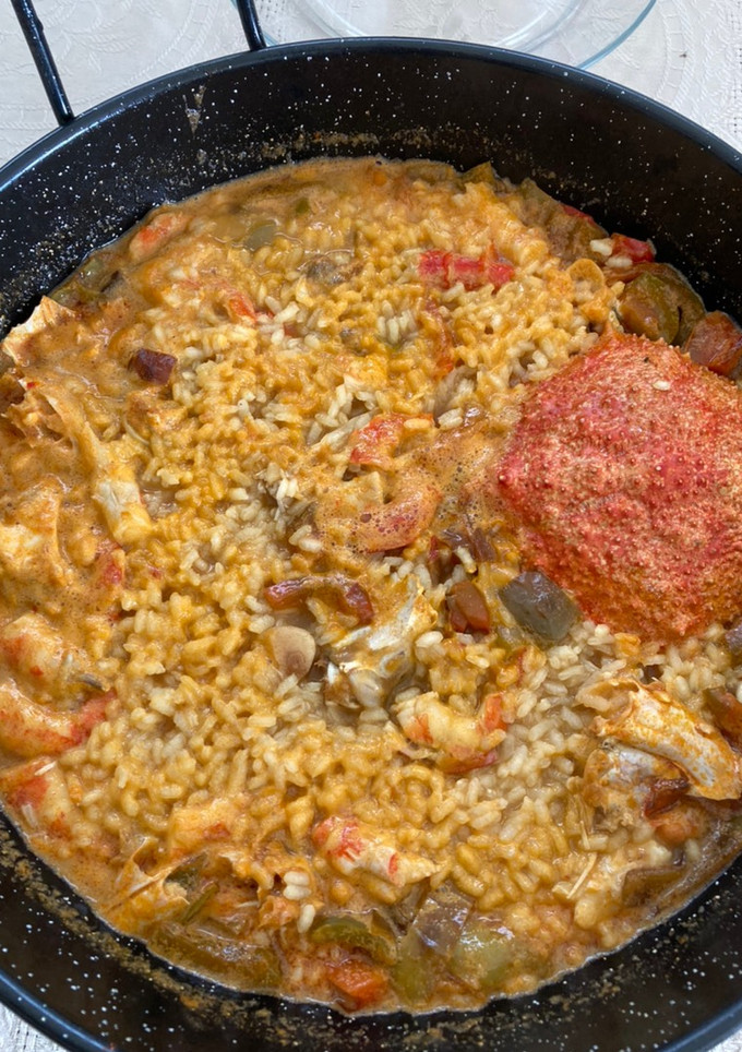 Una foto de Arroz de centolla y langostinos