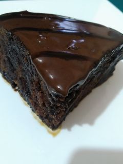 एग्लेस स्टीम्ड चॉकलेट केक रेसिपी मुख्य फोटो