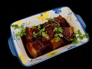 SP.1029 - Thịt Kho Đông Pha Tàu Xì