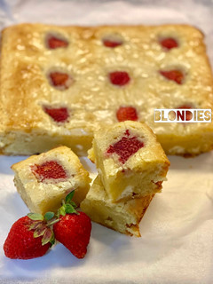 Foto resep Blondies (white chocolate brownies)