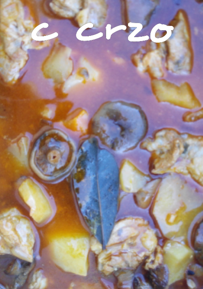 Una foto de Patatas con costillas y níscalos