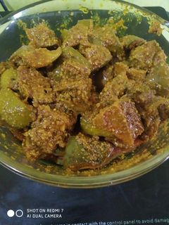 आम का अचार (Aam ka achar recipe in hindi) रेसिपी मुख्य फोटो