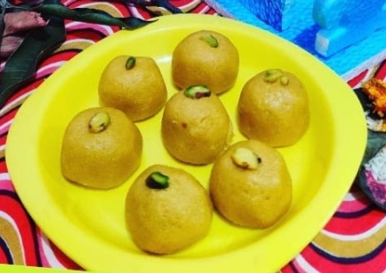 Recipe of Any-night-of-the-week Healthy and tasty poha laddu easy and quick recipe