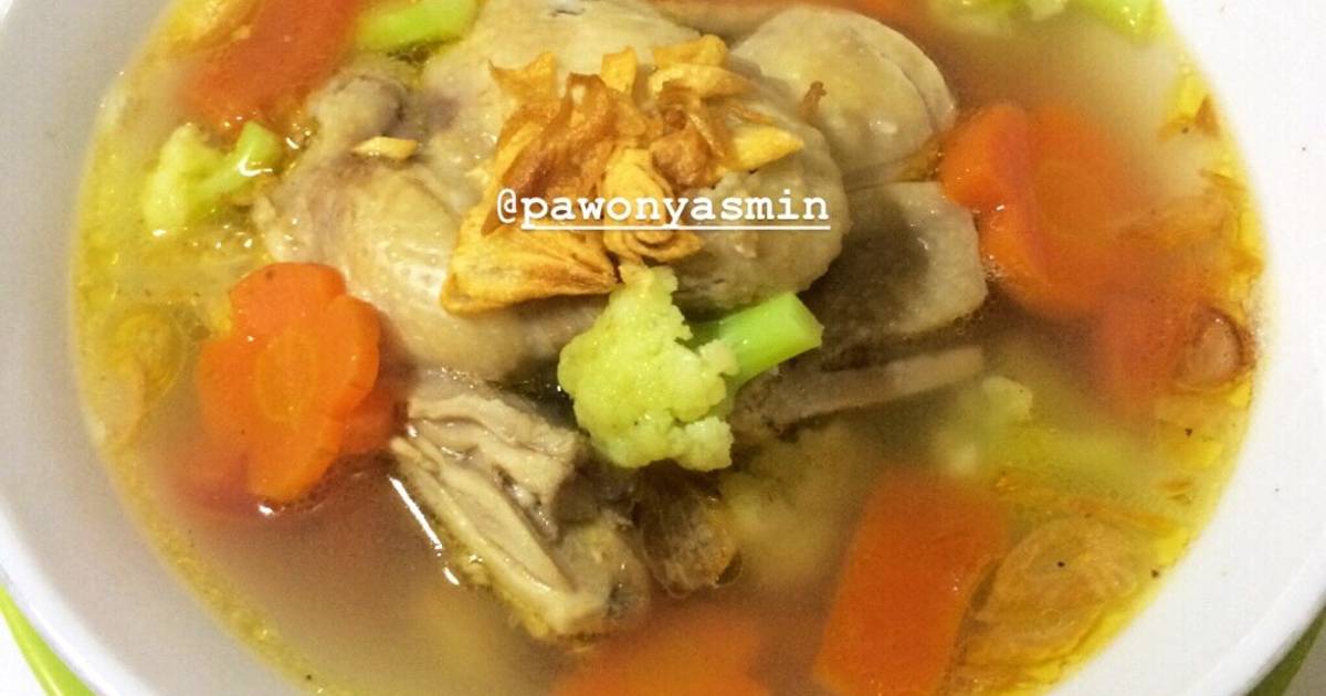 Resep Sup Ayam Like Resto oleh Titah - Cookpad