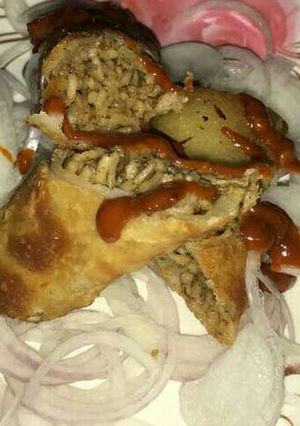 A picture of Spring rolls.