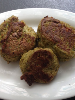 Una foto de Croquetas de brócoli, avena y chía