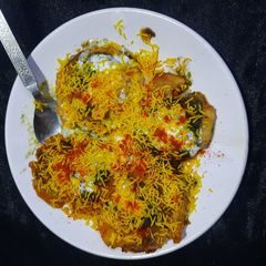 A picture of Mini Kachori chat.