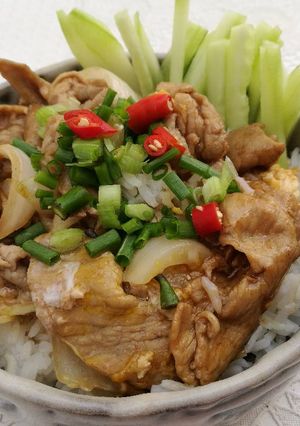 รูปของ ข้าวหน้าหมู ซอสทงคัตสึ