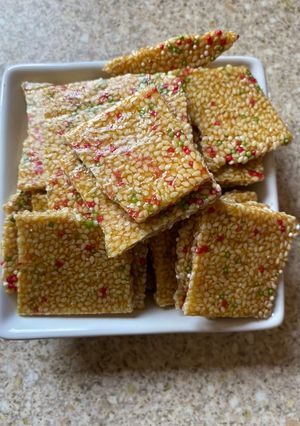 A picture of Sesame brittle.
