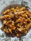 Paradicsom-mandula pestós fusilli