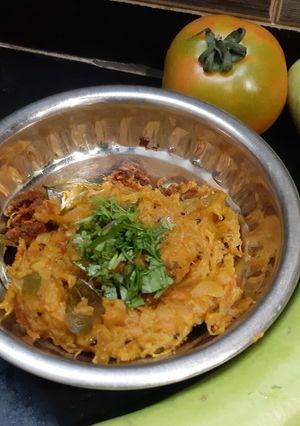 दुधी चा कोरडा (dudhi cha korda recipe in marathi) रेसिपी चे मुख्य फोटो 