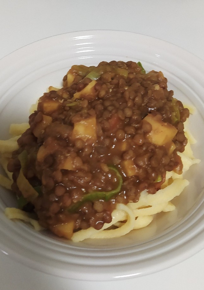 Una foto de Linsen mit Spätzle (Lentejas con Spätzle)