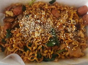 Foto resep Mie goreng kimchi dgn pasta gochujang