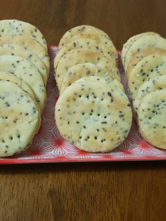 Una foto de Galletitas saladas con harina de arroz