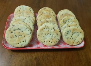 Una foto de Galletitas saladas con harina de arroz
