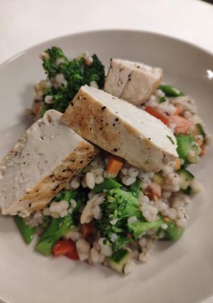 Sült tofu árpagyönggyel recept fotója