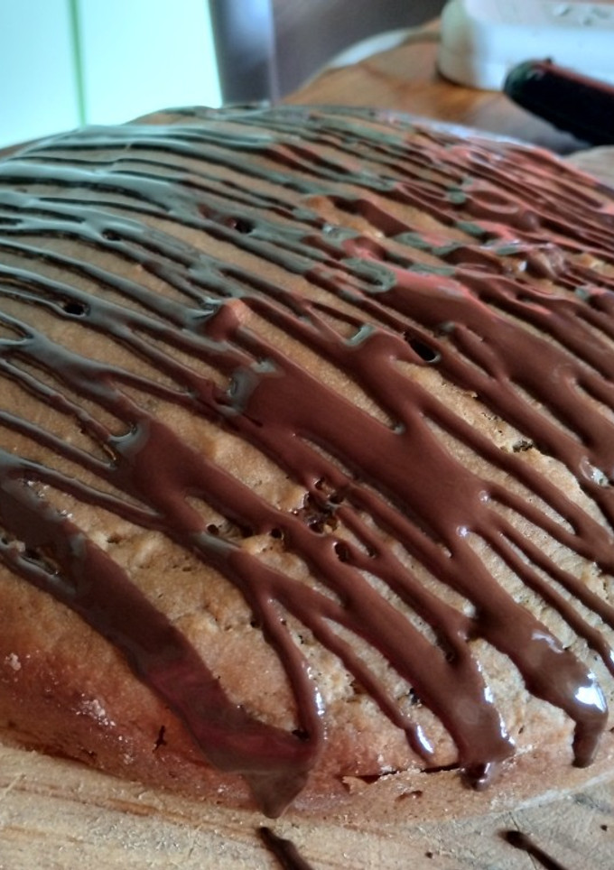 Una foto de Torta/budín de naranja sin huevo