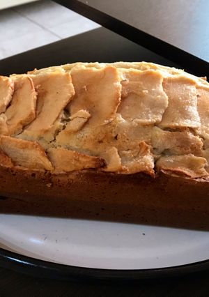 Una foto de Budín de manzana 🍎