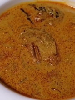 மிட்டா சால்னா மீன் குழம்பு #nv(Salna meen kulambu recipe in tamil) செய்முறை முக்கிய புகைப்படம்
