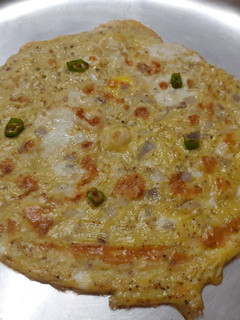 மிளகாய் ஆம்லெட்(Green chilli omlette) (Milakaai omelette recipe in tamil) செய்முறை முக்கிய புகைப்படம்