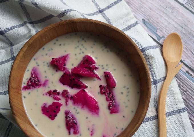 Overnight Oat dengan Buah Segar