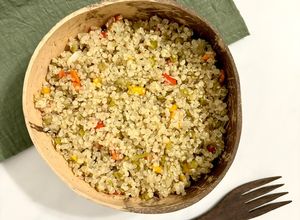 Una foto de Quinoa Salteada con Loroco y Pimientos