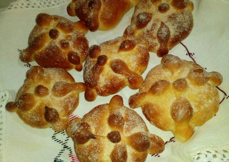 Pan de muerto tradicional