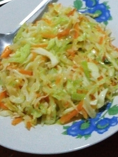 A picture of Steamed cabbage.