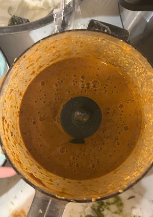 A picture of Garlic sesame sauce.