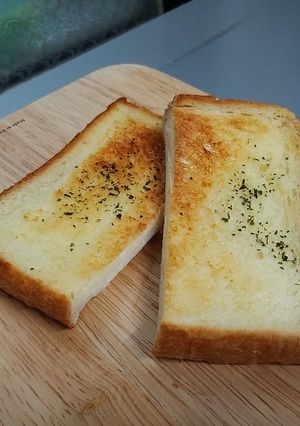 香蒜奶油麵包/吐司 的食譜成品照片