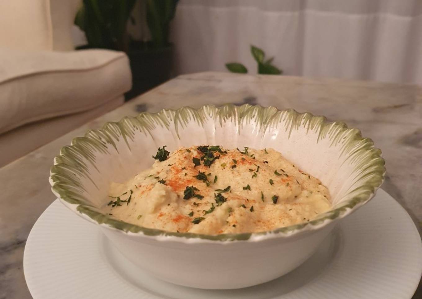 Humus o crema de puré de garbanzos(sin Thaini)