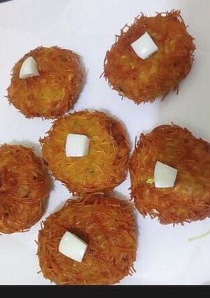 A picture of Birds nest potato cutlet.