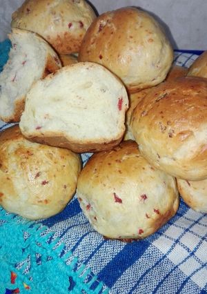 Una foto de Pancitos de salame y queso