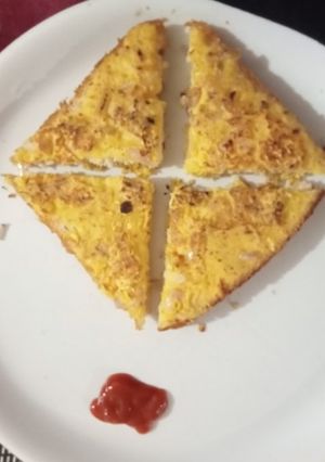 A picture of Besan bread pizza.