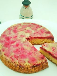 Una foto de Tarta de frambuesas en freidora de aire COSORI 5, 5 L