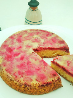 Una foto de Tarta de frambuesas en freidora de aire COSORI 5, 5 L
