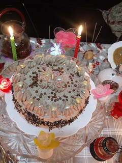 صورة لوصفة كيكة للمناسبات لذيذة وخفيفة وبنينة 😍😍😍🍫🍫🍫