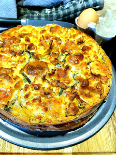 Une photo de Clafoutis courgettes, chèvre et menthe
