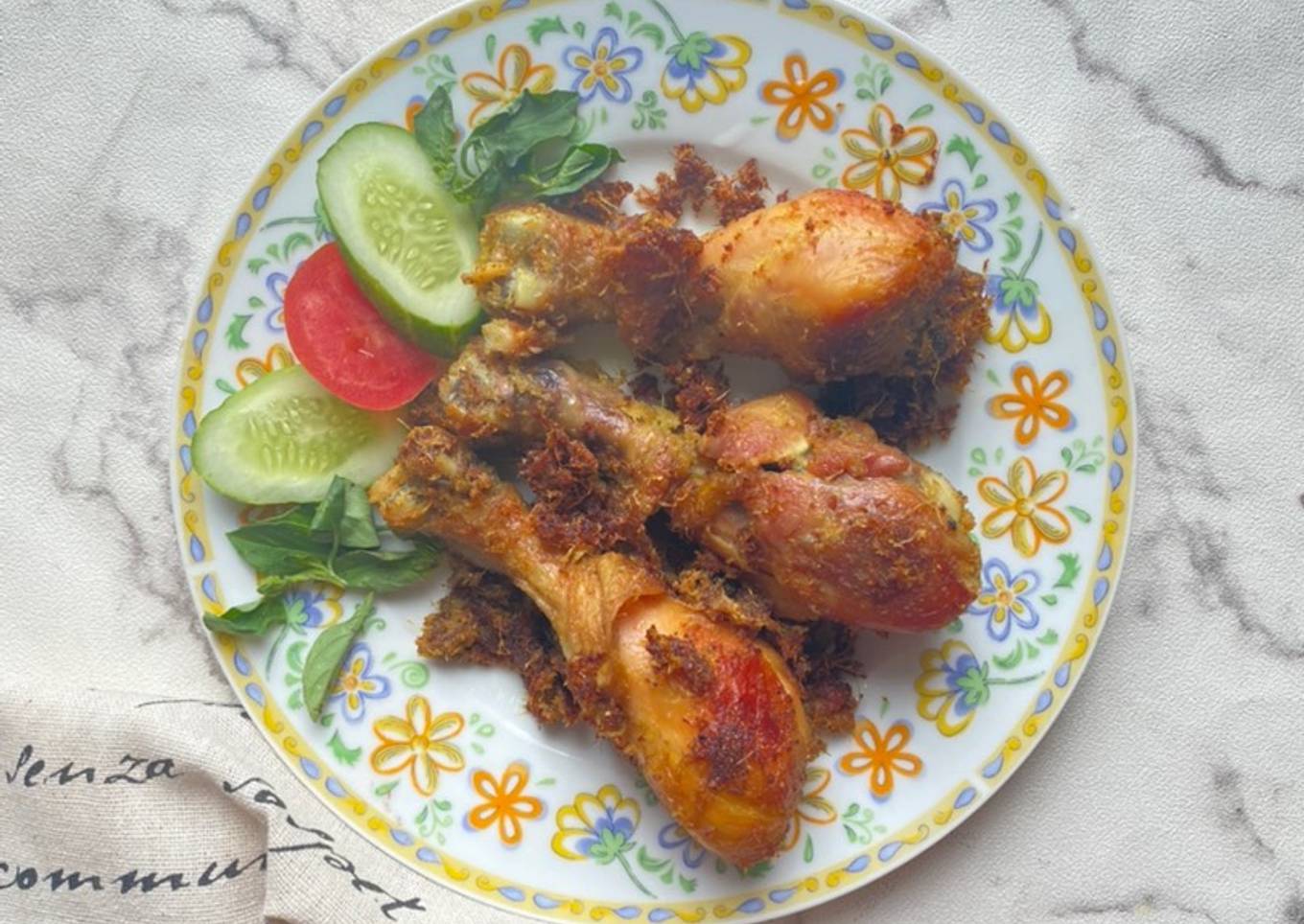 Ayam Goreng Ungkep Lengkuas