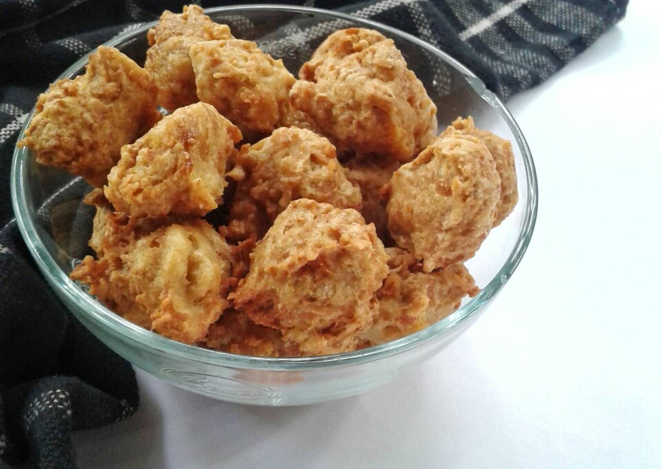 Bola bola Tempe Krispi