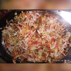 A picture of Kanpur famous chicken Biryani.