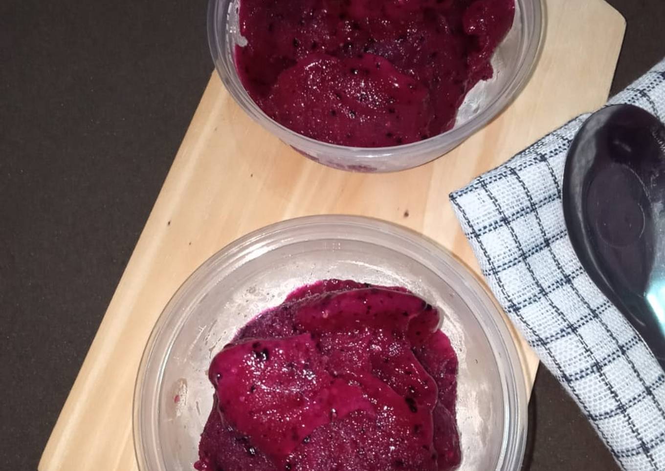 Sorbet buah naga