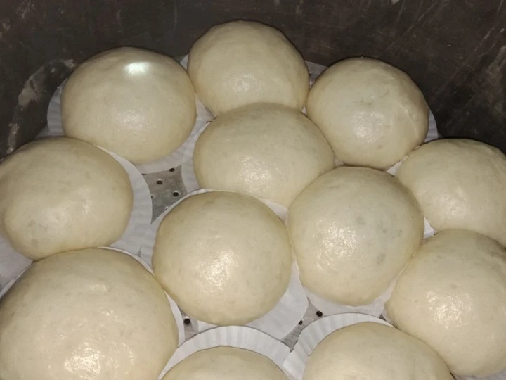 Langkah Mudah untuk Menyiapkan Resep Bakpao isi ayam kecap yang Bisa Manjain Lidah Anti Ribet, Mantap