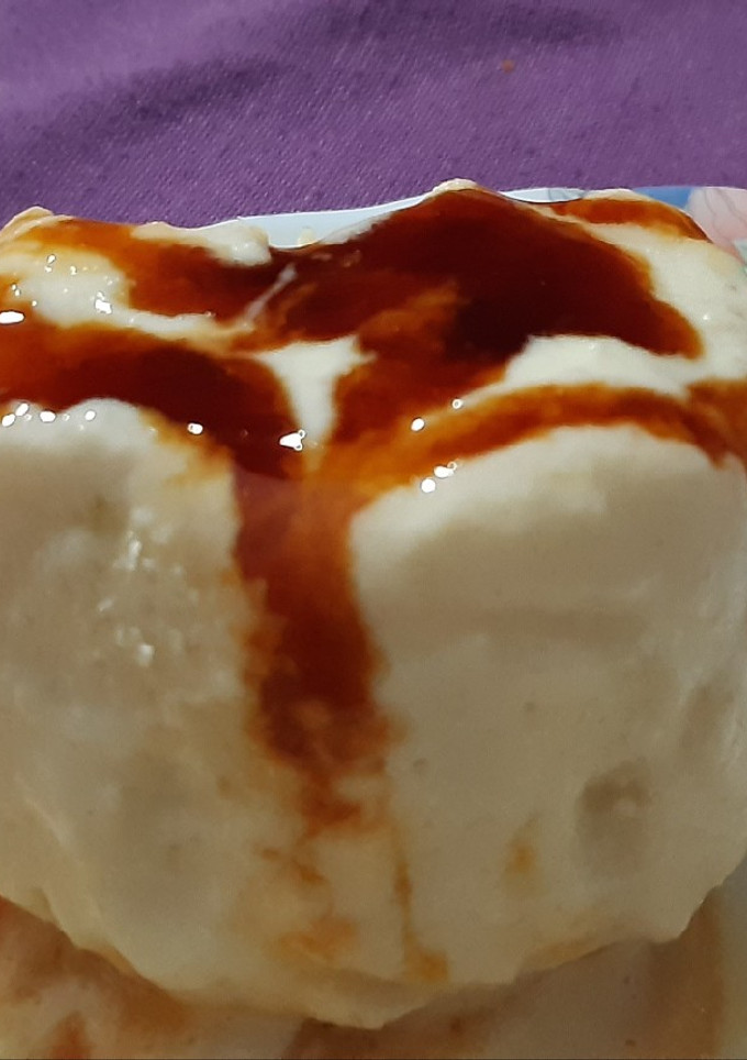 Una foto de Yogur, mango y plátano helados