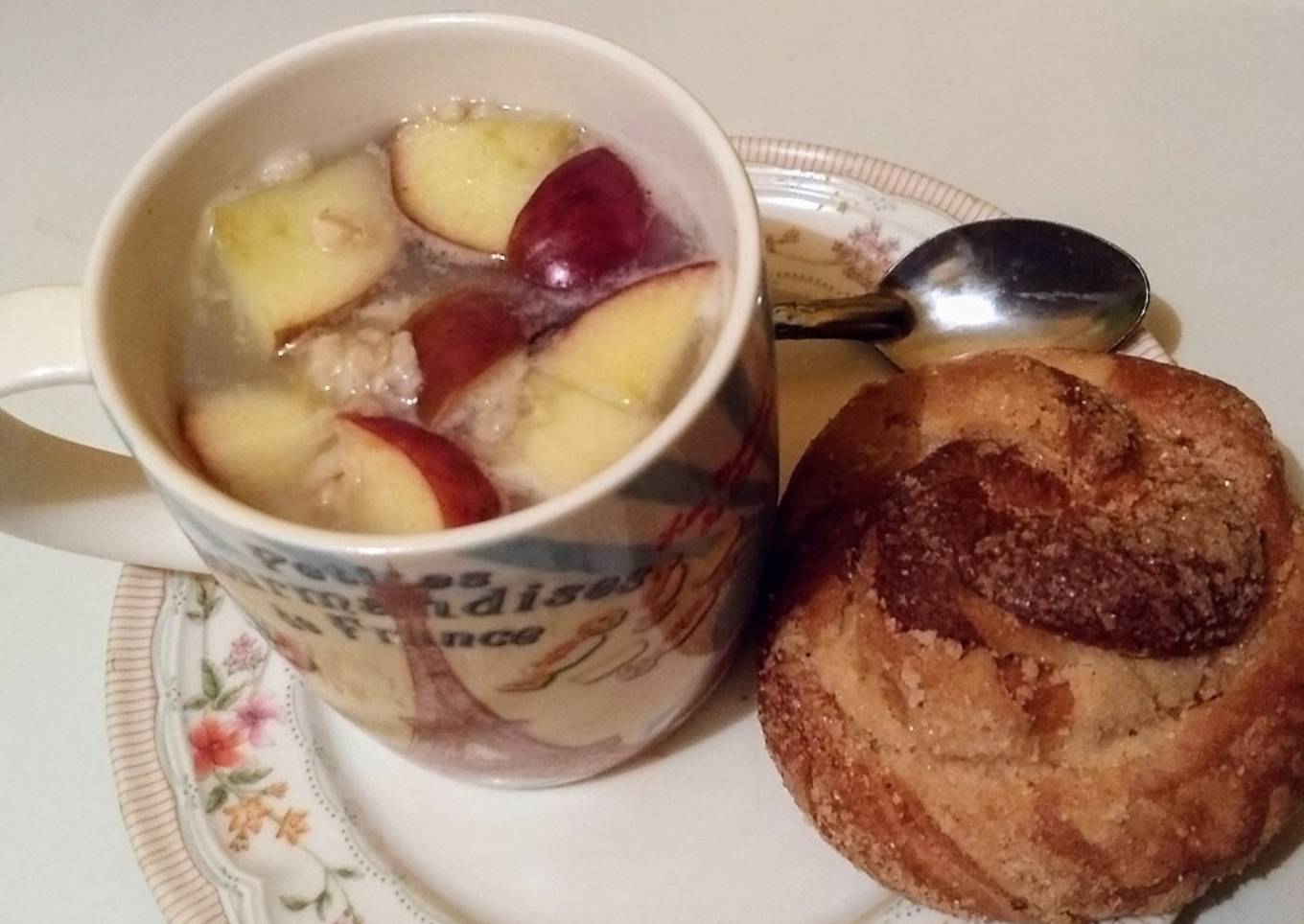 Avena con leche de alpiste y manzana