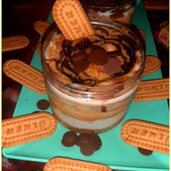 A picture of Biscuit pudding with dulce de leche.