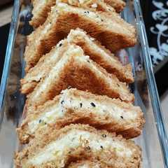 ساندويتشات التوست 🍞-レシピのメイン写真