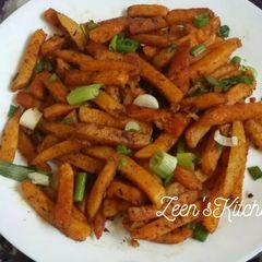 A picture of Chilli Garlic Fries.